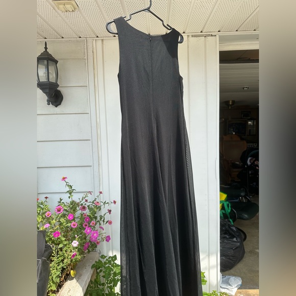 DRESS - Picture 3 of 4